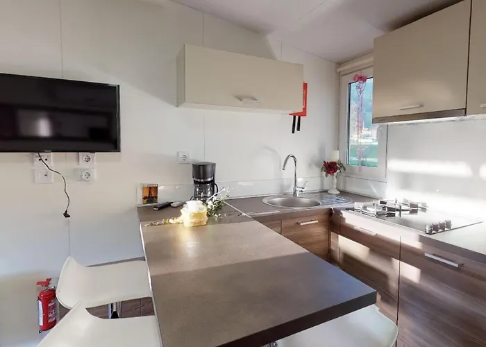 Mobile In Bodensdorf Near & Dom wakacyjny