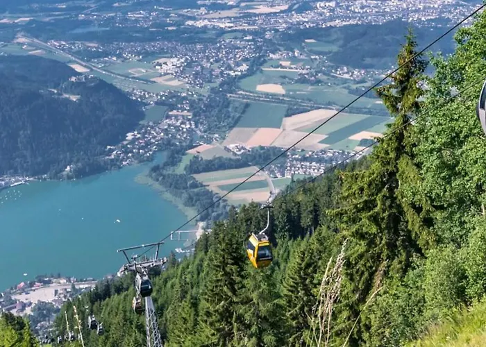 Dom wakacyjny Mobile In Bodensdorf Near &